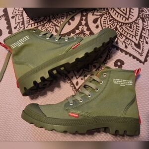 NIB PALLADIUM  High-Top Boots with Red Details